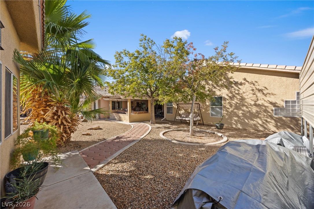 211 West Highland Drive Property Photo 37