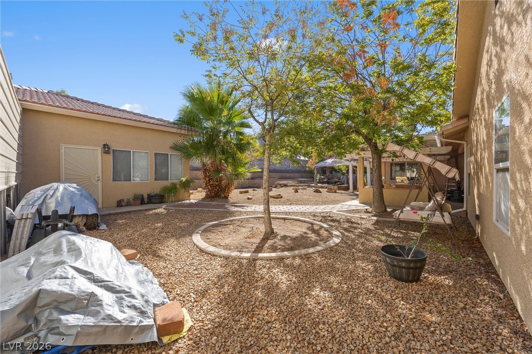 211 West Highland Drive Property Photo 49