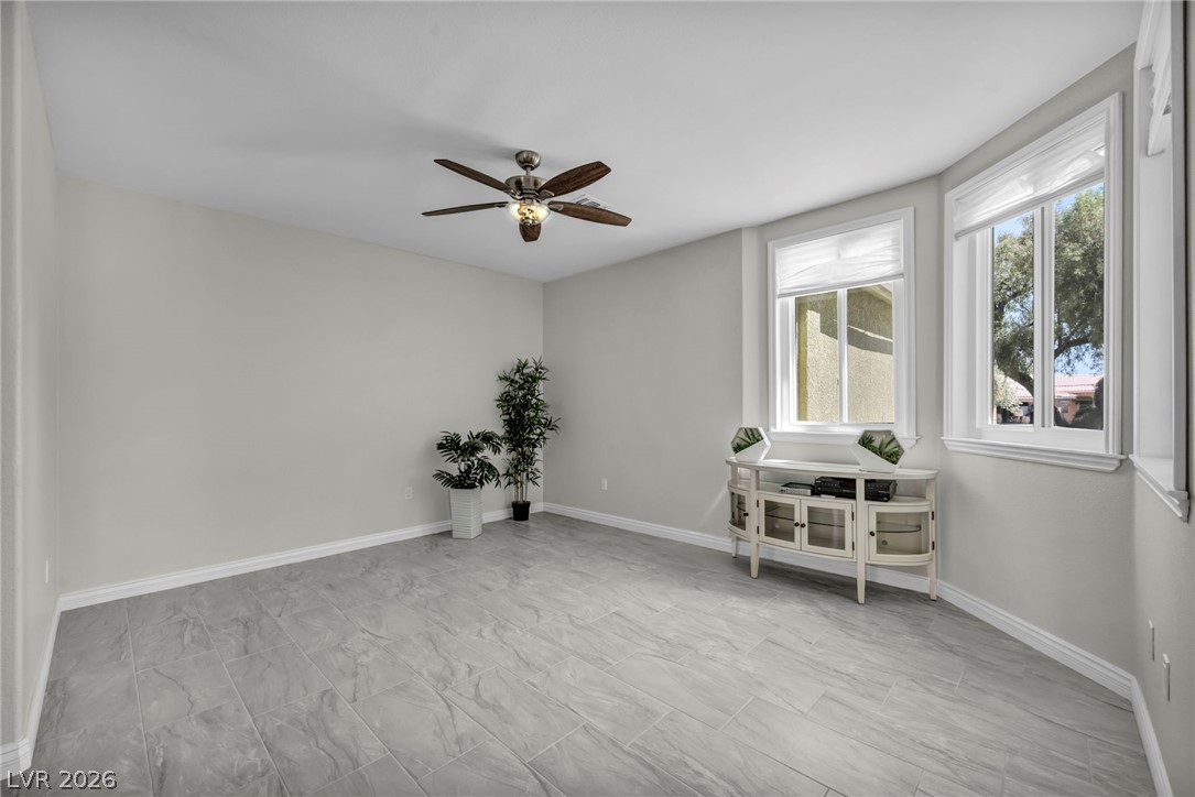 3925 Quadrel Street Property Photo 23