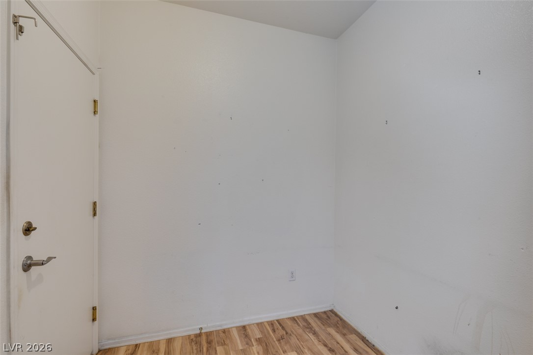 512 Dart Brook Place Property Photo 15