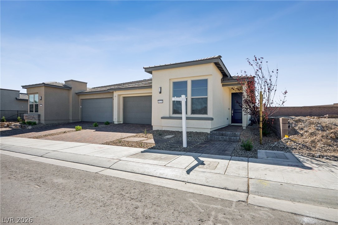 9725 Sangria Sunrise Avenue Property Photo 1