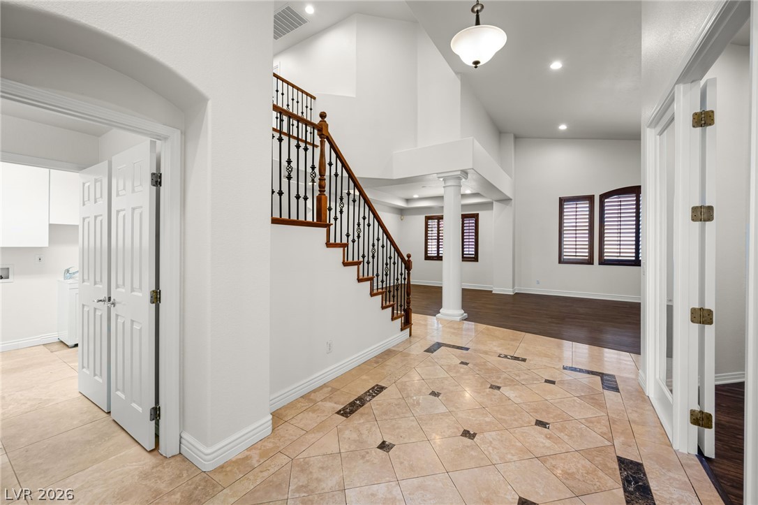 1301 Pine Leaf Drive Property Photo 6