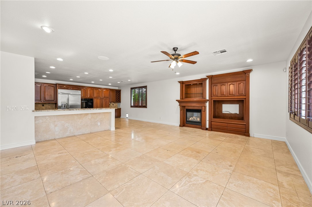 1301 Pine Leaf Drive Property Photo 18