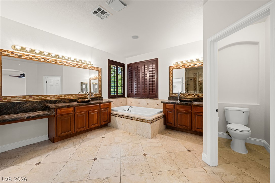 1301 Pine Leaf Drive Property Photo 21