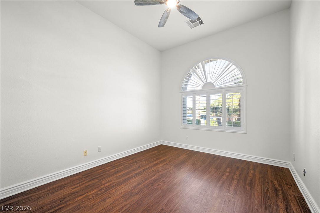 1301 Pine Leaf Drive Property Photo 37