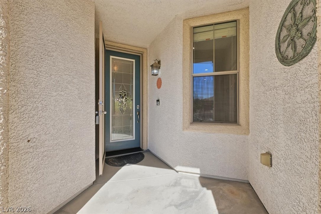 1828 Moonglow Peak Avenue Property Photo 21