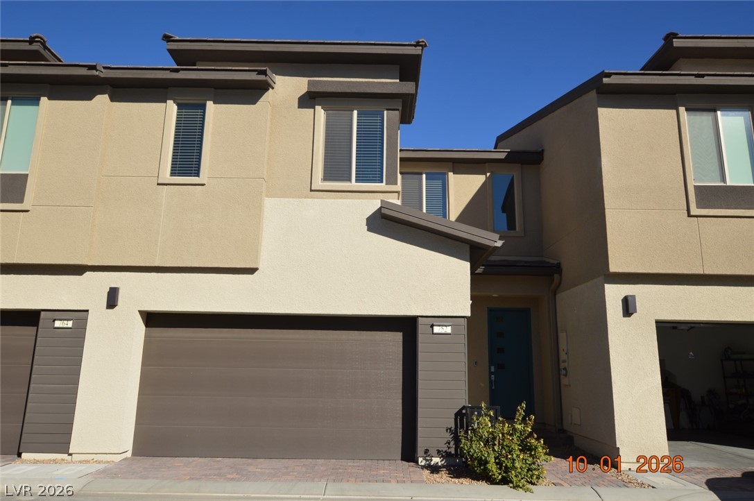752 Echelon Street Property Photo 1
