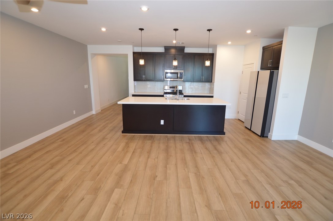 752 Echelon Street Property Photo 3