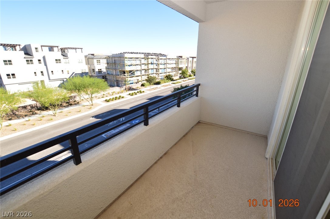 752 Echelon Street Property Photo 11
