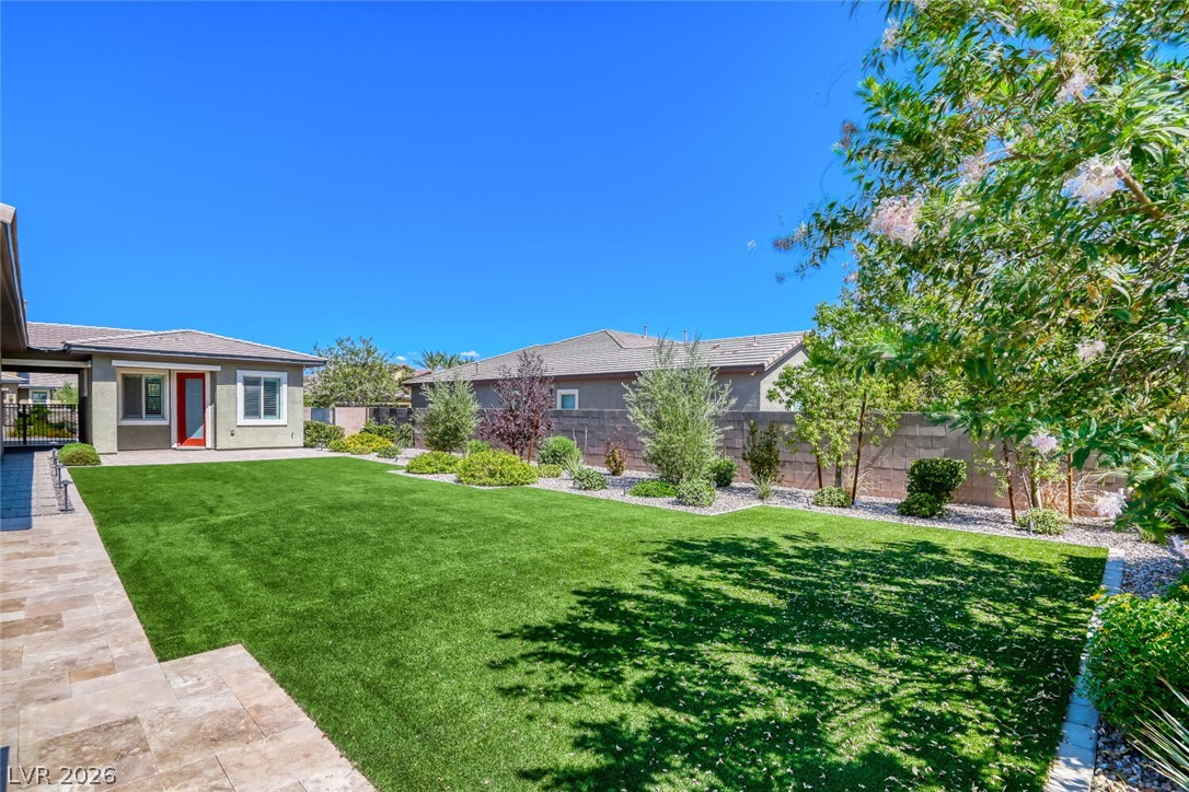 3895 Valles Caldera Court Property Photo 6