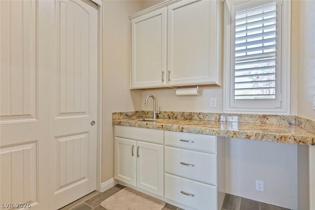 3895 Valles Caldera Court Property Photo 31