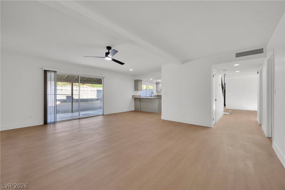 2112 Verdinal Drive Property Photo 15