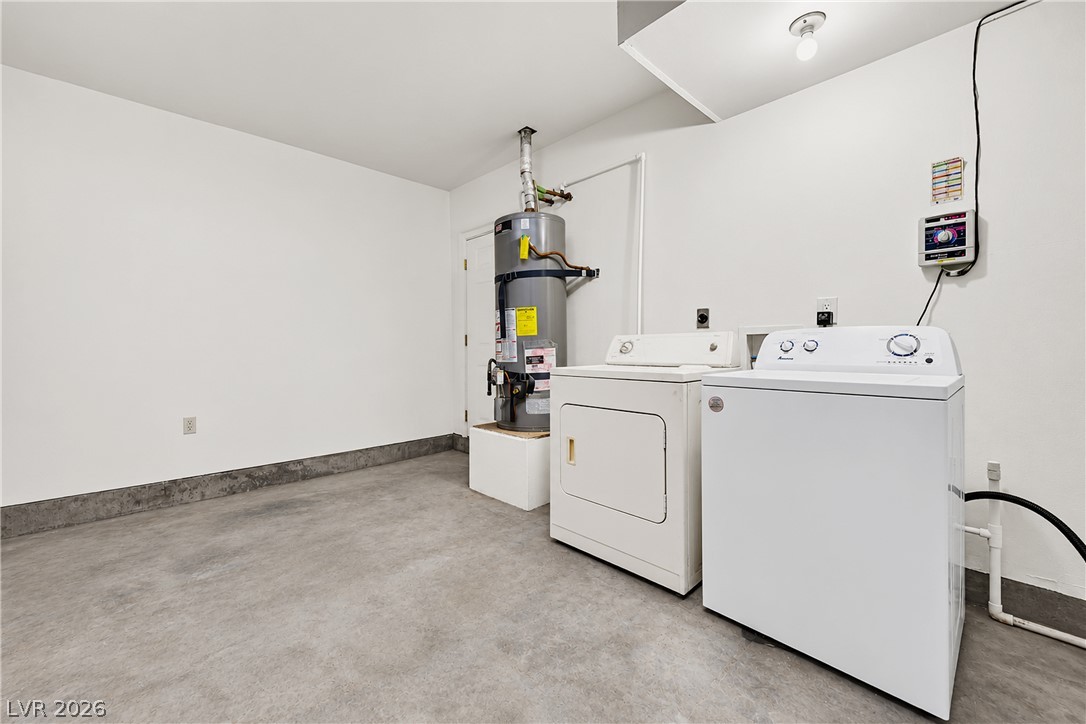 2112 Verdinal Drive Property Photo 36