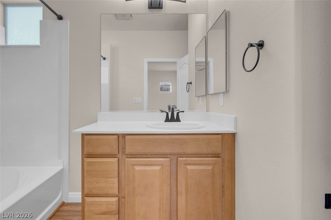 10512 Nantucket Ridge Avenue Property Photo 26