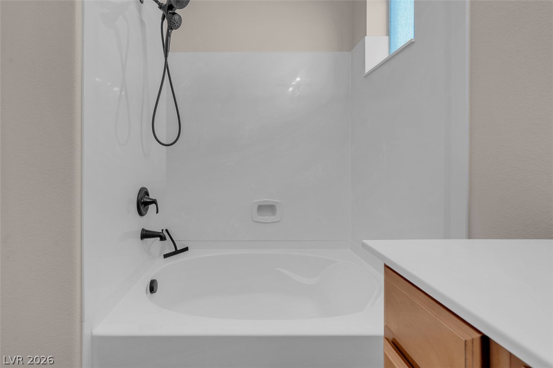 10512 Nantucket Ridge Avenue Property Photo 28