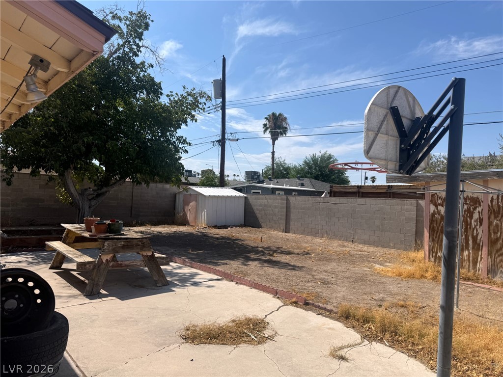 1821 Canosa Avenue Property Photo 13