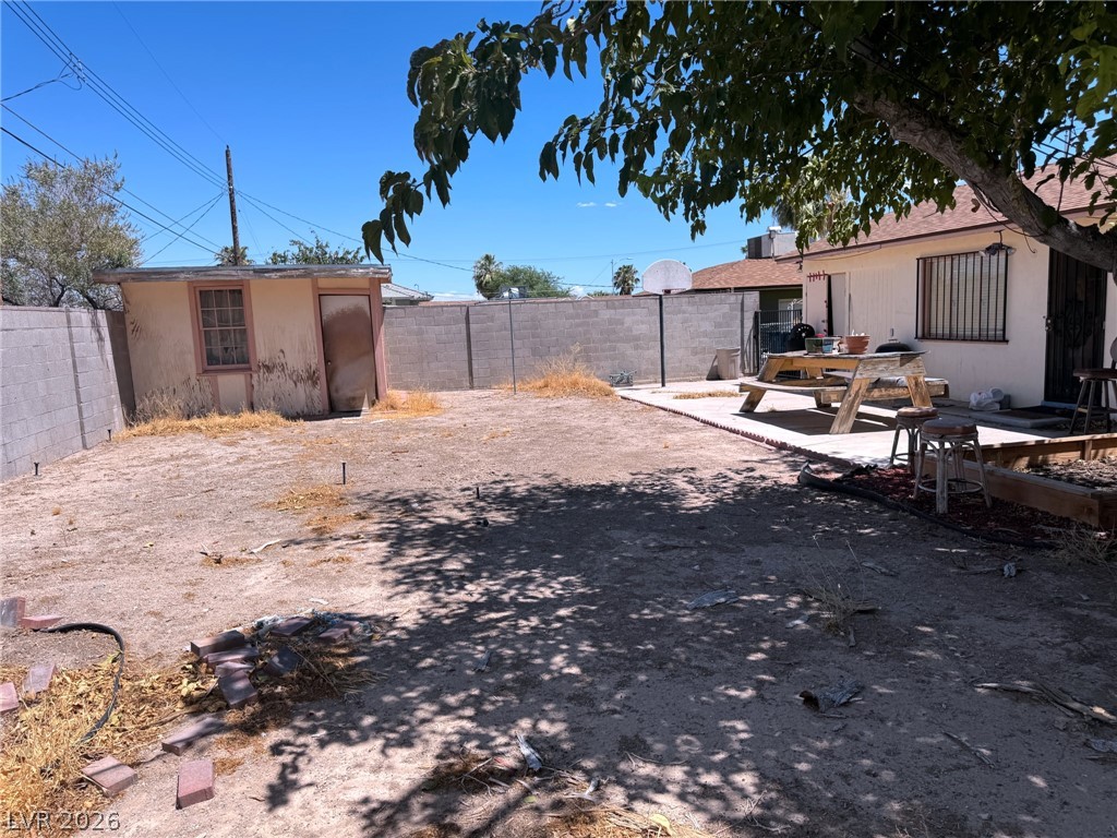 1821 Canosa Avenue Property Photo 15