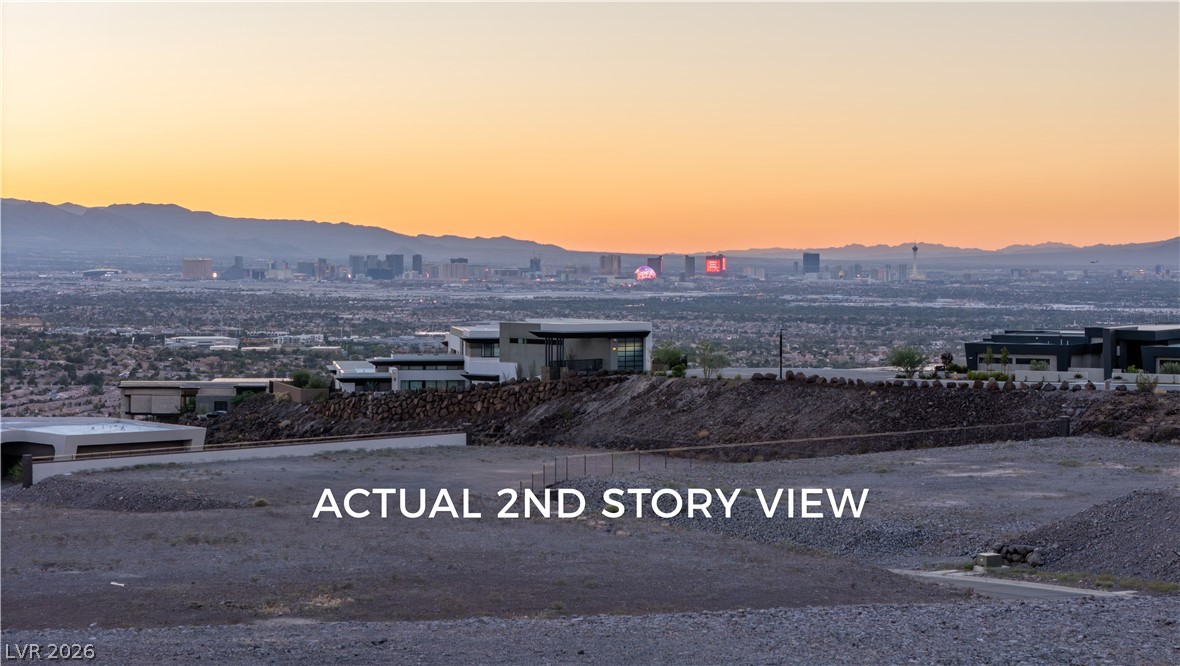 11 Horseshoe Rock Court Property Photo 2