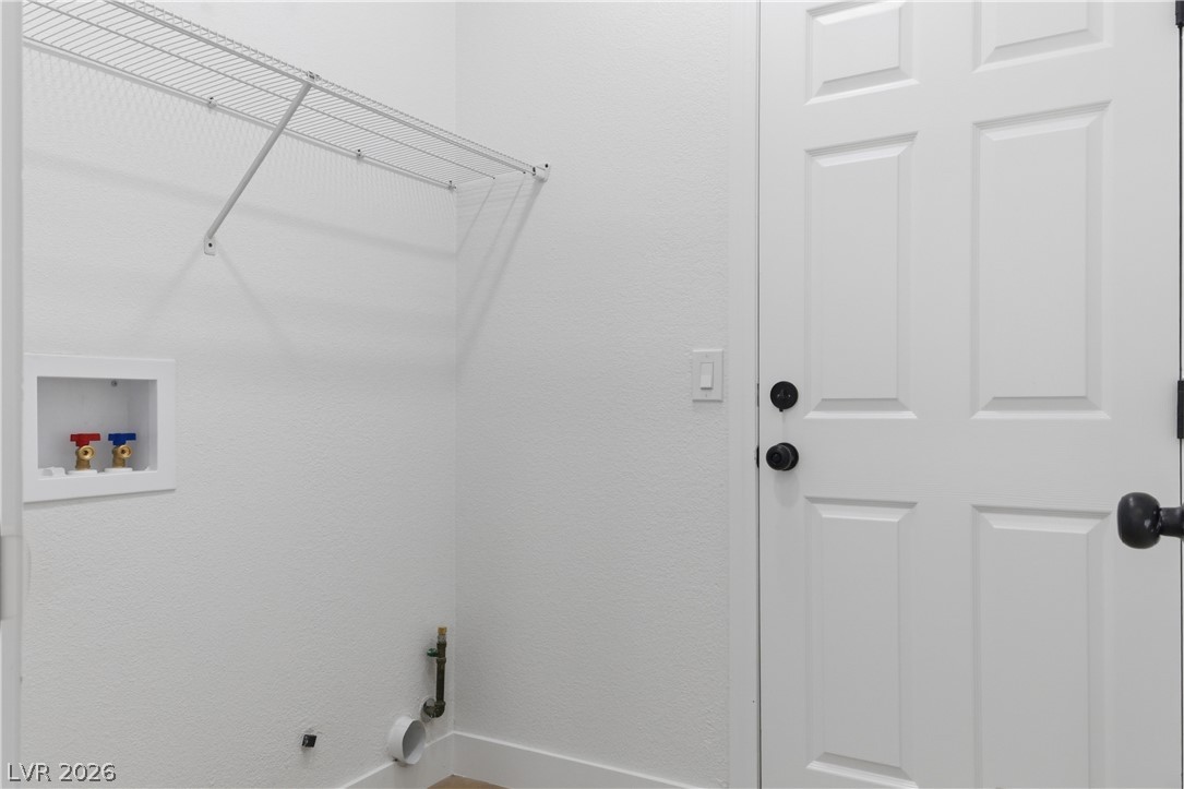3596 Hammock Street Property Photo 30