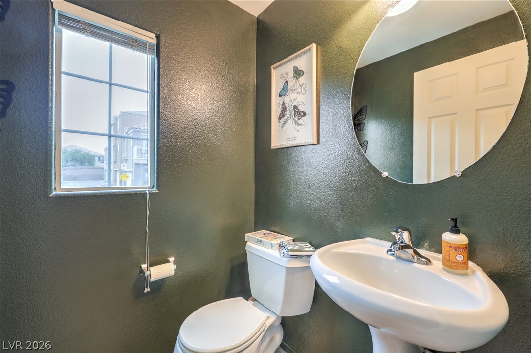 9112 Alluring Avenue Property Photo 14