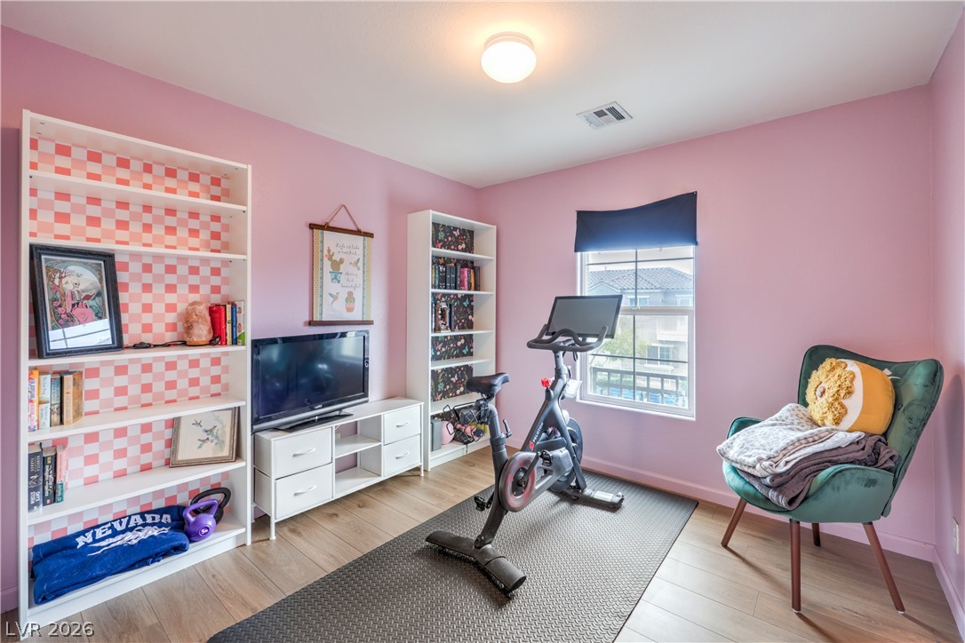 9112 Alluring Avenue Property Photo 23