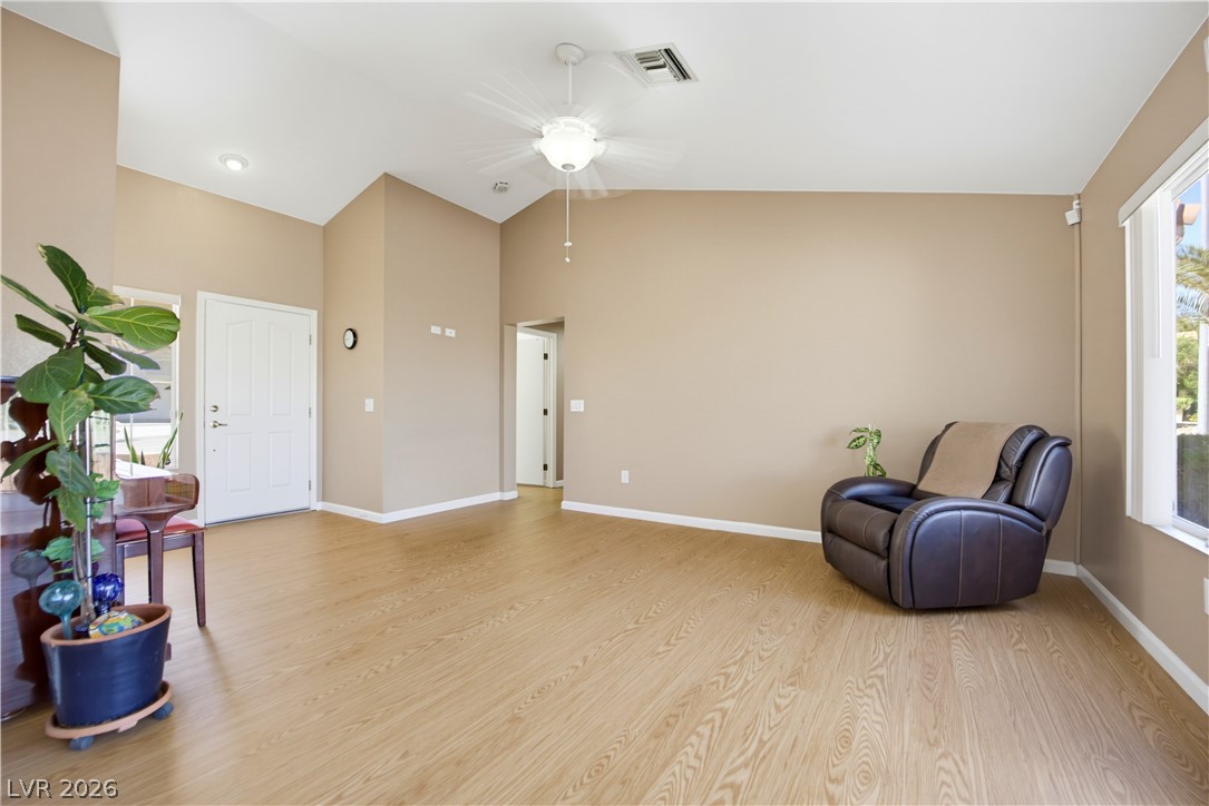 9720 White Cloud Drive Property Photo 6