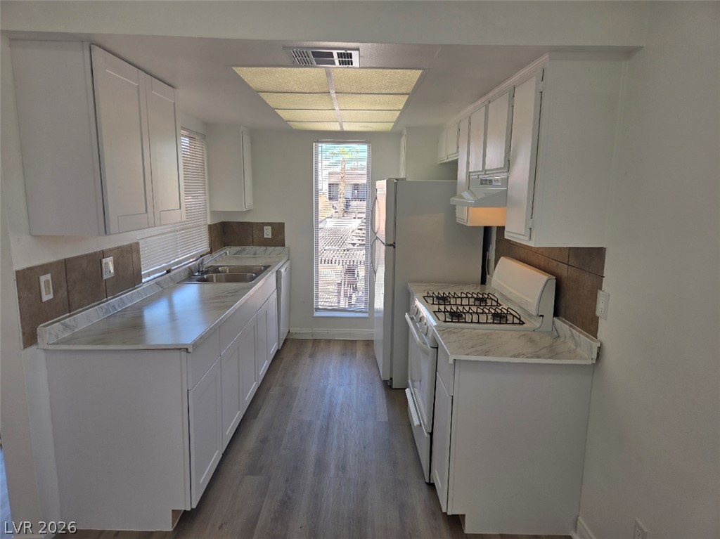 1405 Vegas Valley Drive 368 Property Photo 4