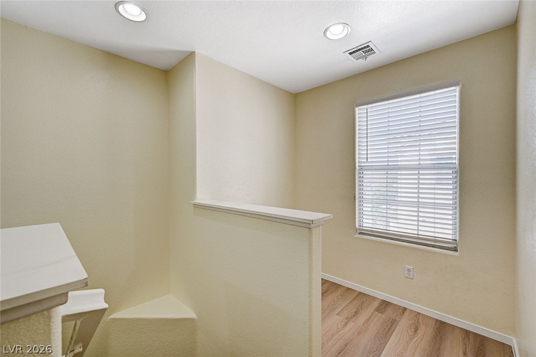 9821 Hanover Grove Avenue Property Photo 23