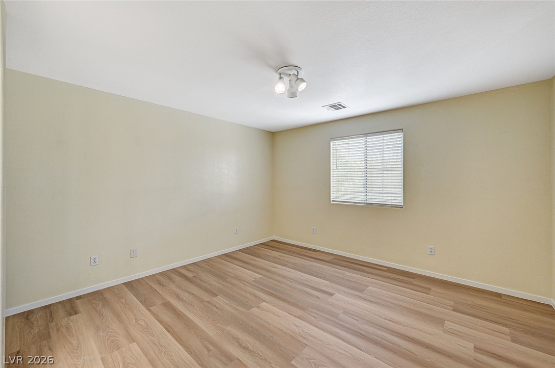 9821 Hanover Grove Avenue Property Photo 25