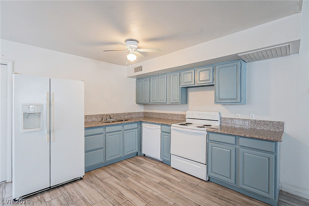 5168 Garden Lane C Property Photo 5