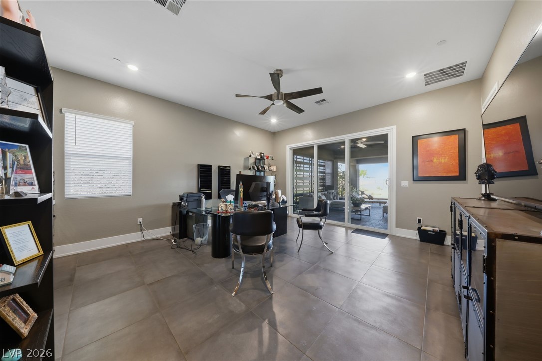302 Shaded Canyon Drive Property Photo 40