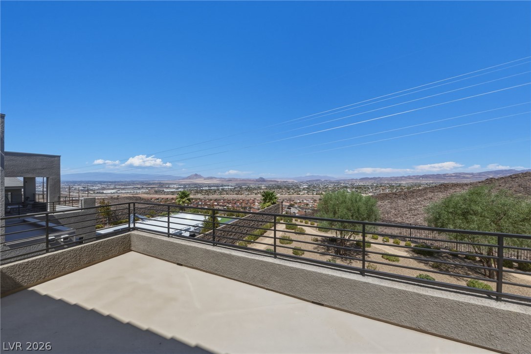 302 Shaded Canyon Drive Property Photo 71