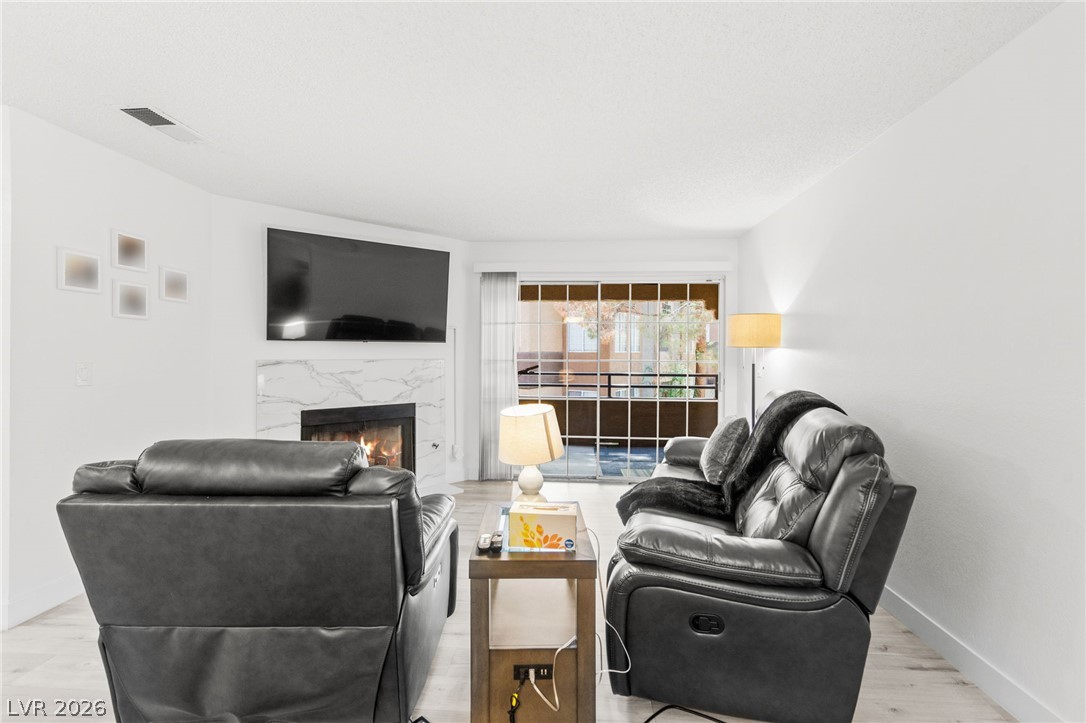 2200 South Fort Apache Road 2156 Property Photo 10