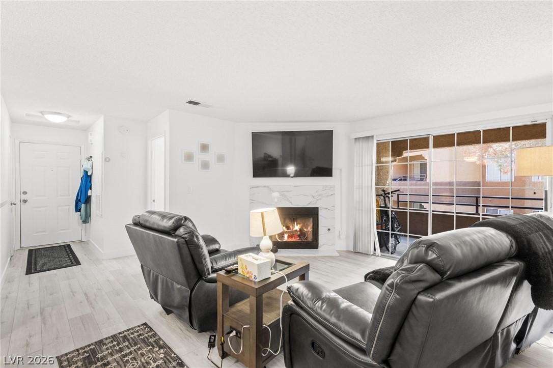 2200 South Fort Apache Road 2156 Property Photo 11