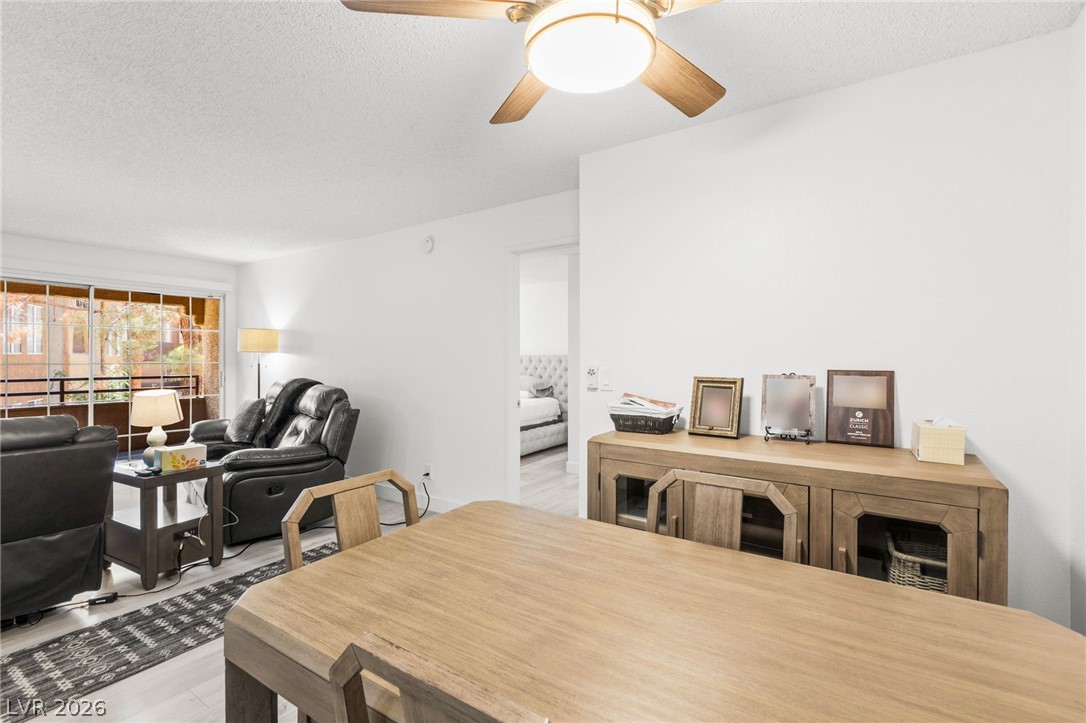 2200 South Fort Apache Road 2156 Property Photo 19