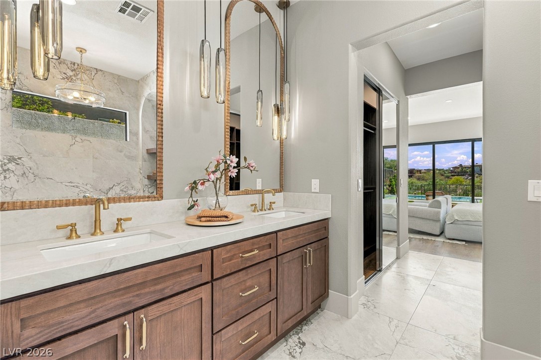 11533 Glowing Sunset Lane Property Photo 33