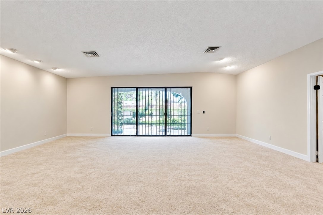 3016 Calle De Laredo Property Photo 4