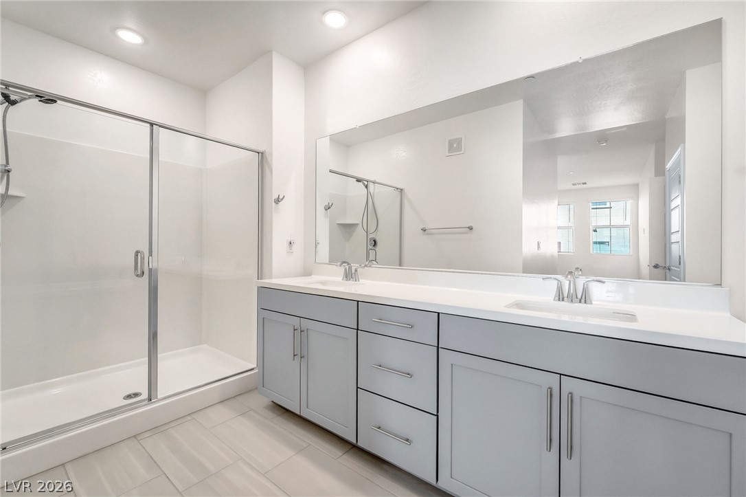 2555 Hampton Road 10108 Property Photo 15