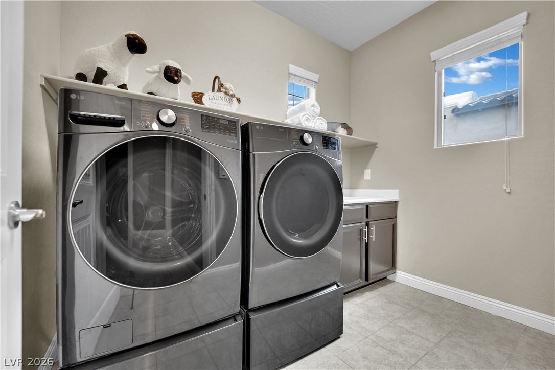 12242 Nasino Avenue Property Photo 31