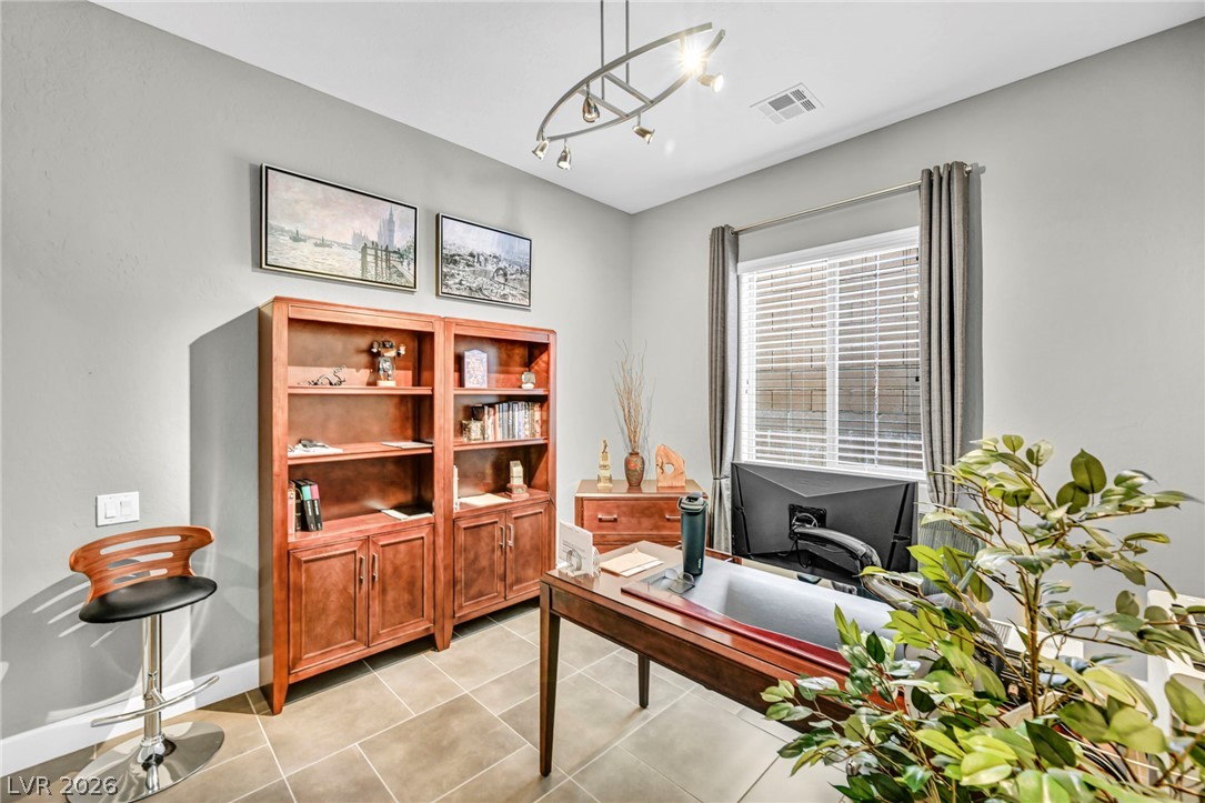2672 La Boutique Street Property Photo 13