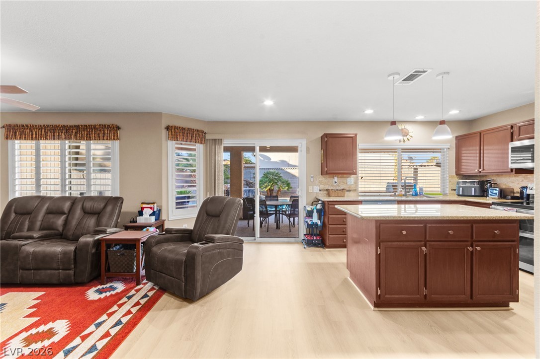 1524 Bright View Drive Property Photo 15