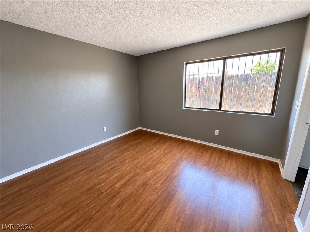 2100 Stewart Avenue B Property Photo 5