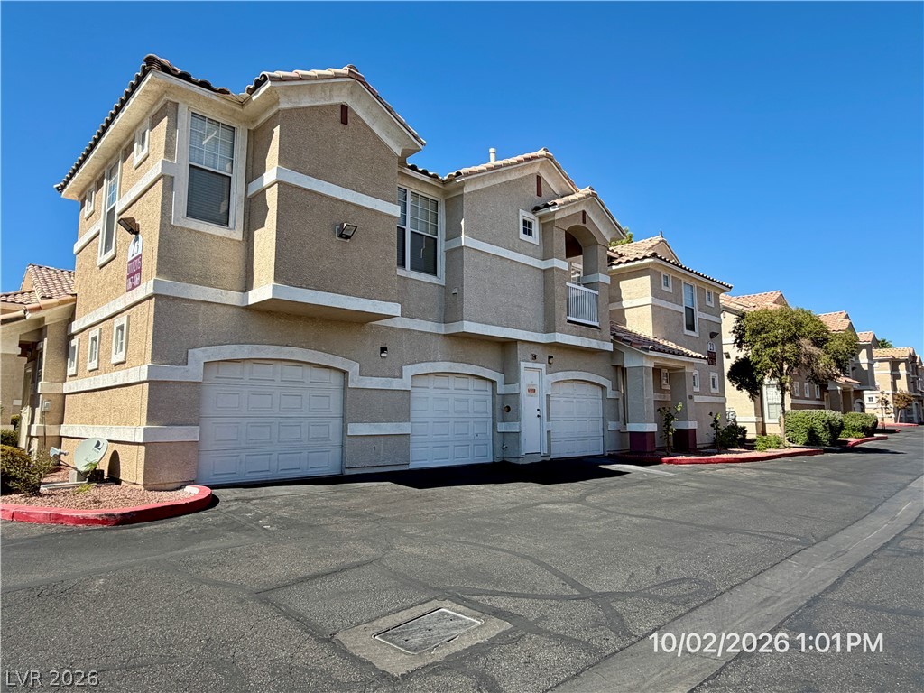 5855 Valley Drive 2115 Property Photo 2