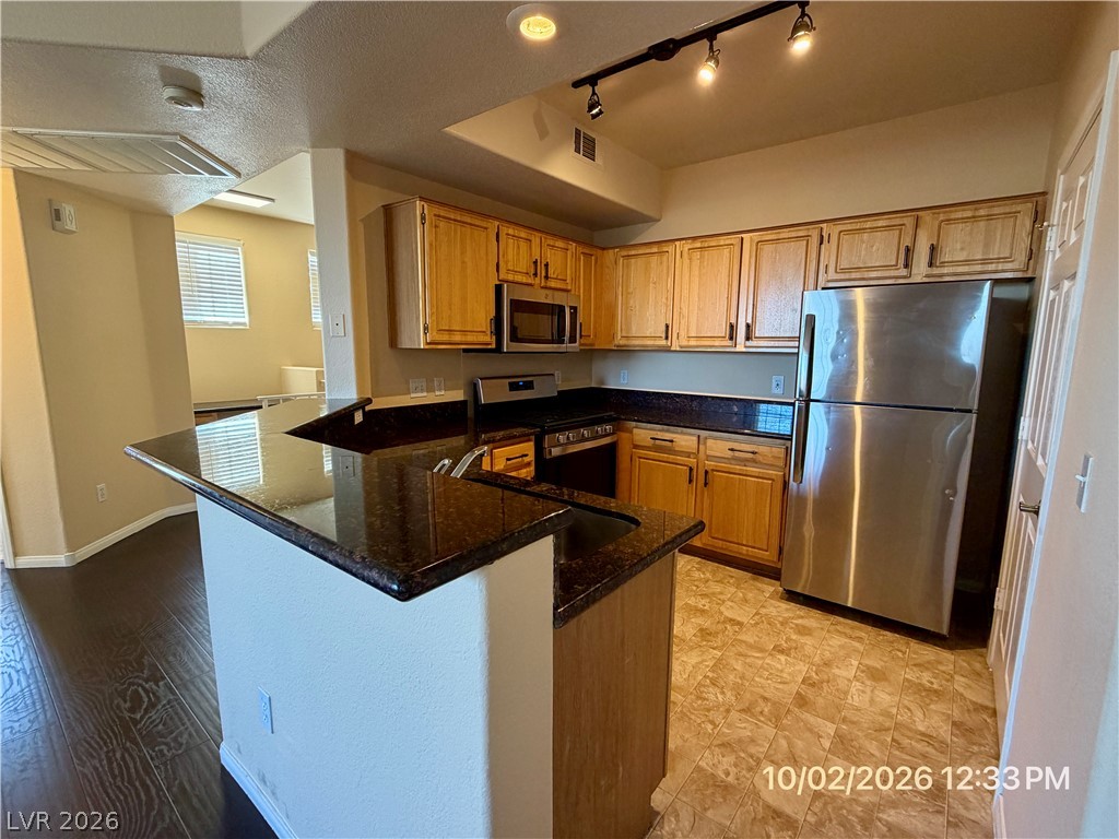 5855 Valley Drive 2115 Property Photo 6