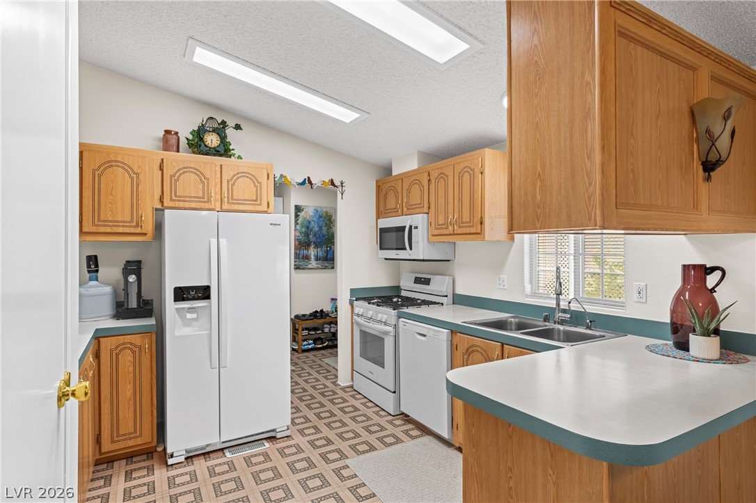 1287 Brenalee Avenue Property Photo 8