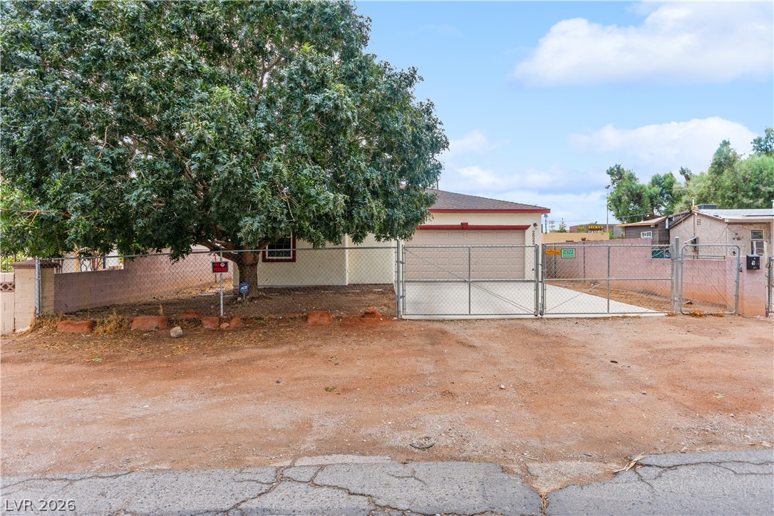 2522 Sunrise Street Property Photo 2