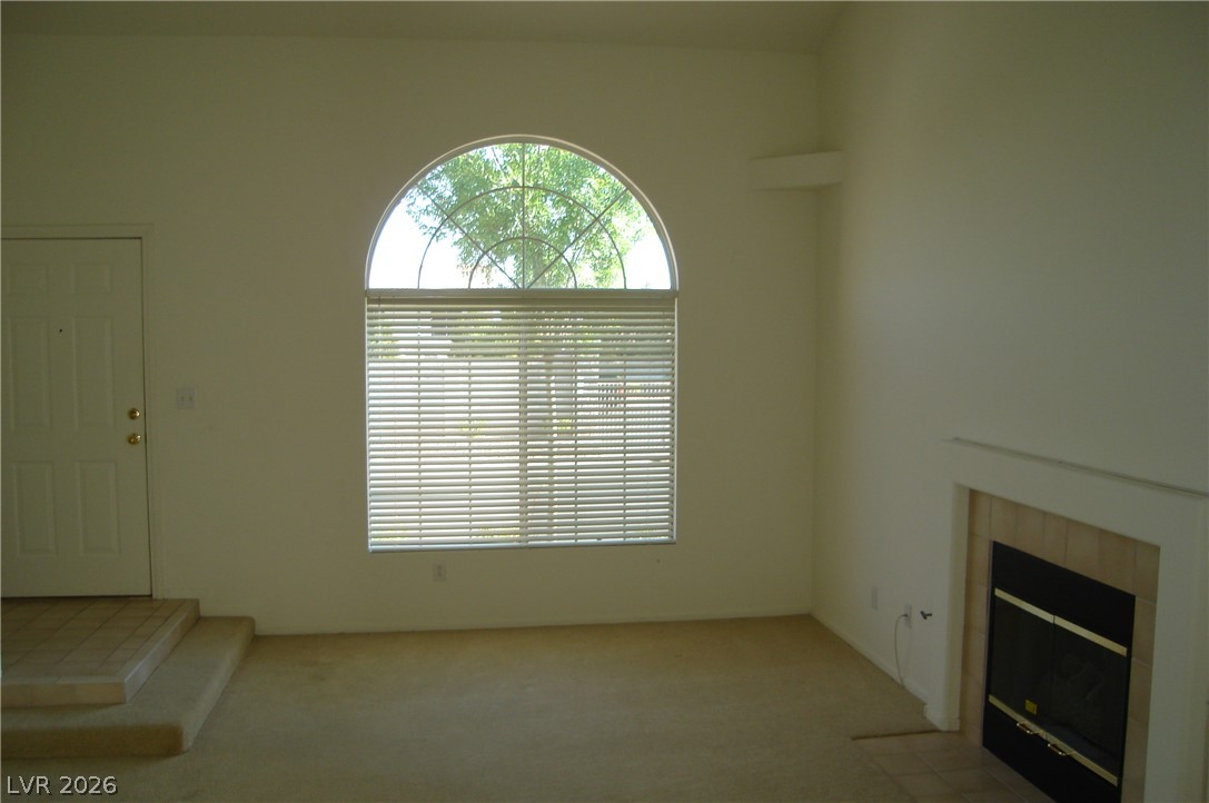 425 Tree Sap Avenue Property Photo 3