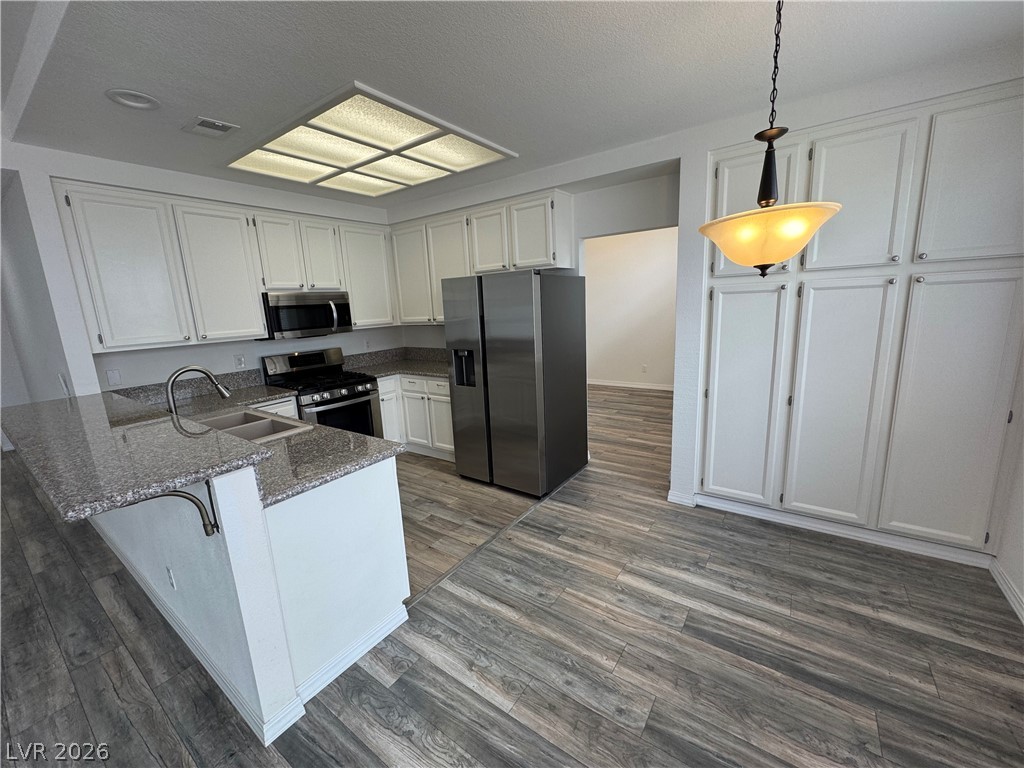 9712 English Saddle Circle Property Photo 8