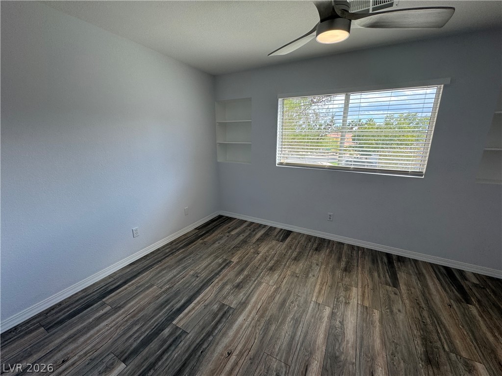 9712 English Saddle Circle Property Photo 24