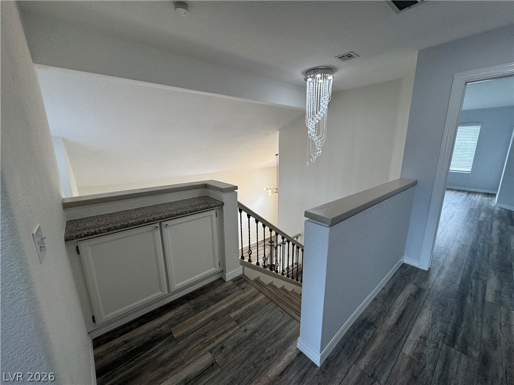 9712 English Saddle Circle Property Photo 29